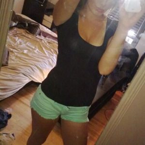 La bombe en moi m’embête depuis trois jours 🥵 Mei-Lin - rencontre-Asiatique-Boulogne-sur-Mer