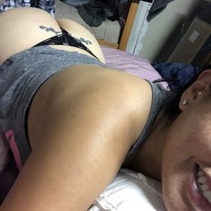 Si tu kiffes les plans coquins Yasmine - rencontre-Beurette-Béziers