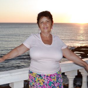 Elena - rencontre-Cougar-Lyon