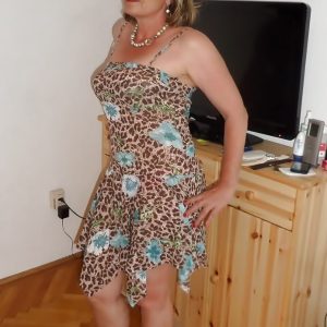 Soirées couette en solitaire à Melun ? Noémie - rencontre-Cougar-Melun