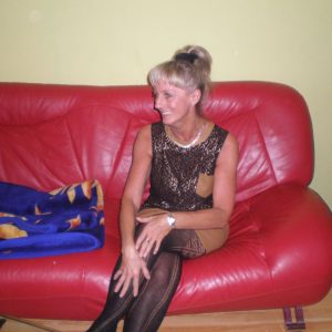 Un mec pour la route? Gisèle - rencontre-MILF-Dijon
