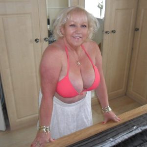 Emma - rencontre-Milf-Angers