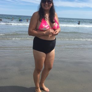 La relieuse en chaleur Roxane - rencontre-Milf-Toulon