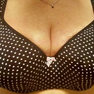 Chaleur de l’été Léna - rencontre-Naturiste-Rennes