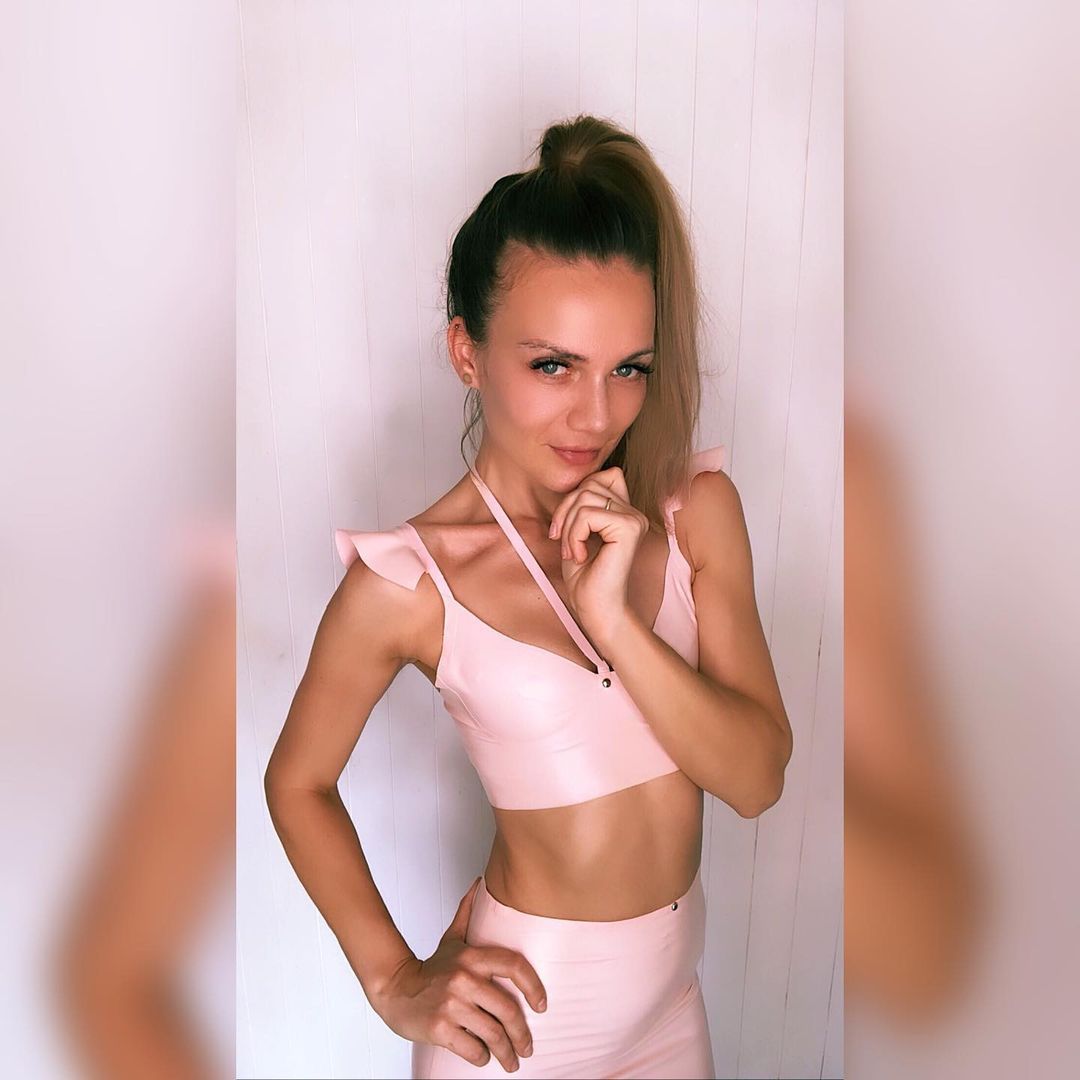 Plan cul Courbevoie: je veux que tu craques! rencontre-Teen-Courbevoie