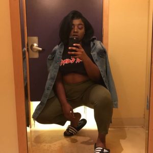 21 ans, envie de piment Inès - rencontre-Teen-Laval