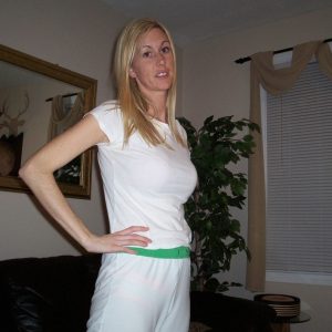 Chatouilleuse sans complexe Nadia - rencontre-Teen-Lyon