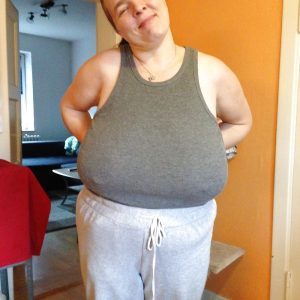 Mon ex m’a écrit pendant ma pause déj, maintenant j’ai besoin de baiser Élodie - rencontre-Teen-Montpellier
